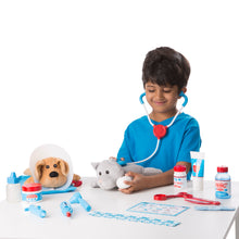 Load image into Gallery viewer, Examine & Treat Pet Vet Play Set